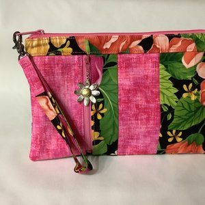 Zippered wristlet wallet with credit card slots.  Hand Crafted